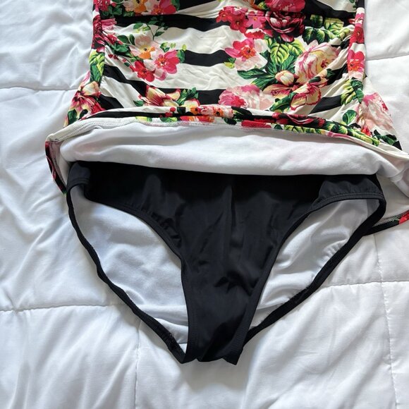 Jantzen Womens Size 14 Swimsuit Bathing Suit Floral Striped Pink White Beach - Picture 4 of 9